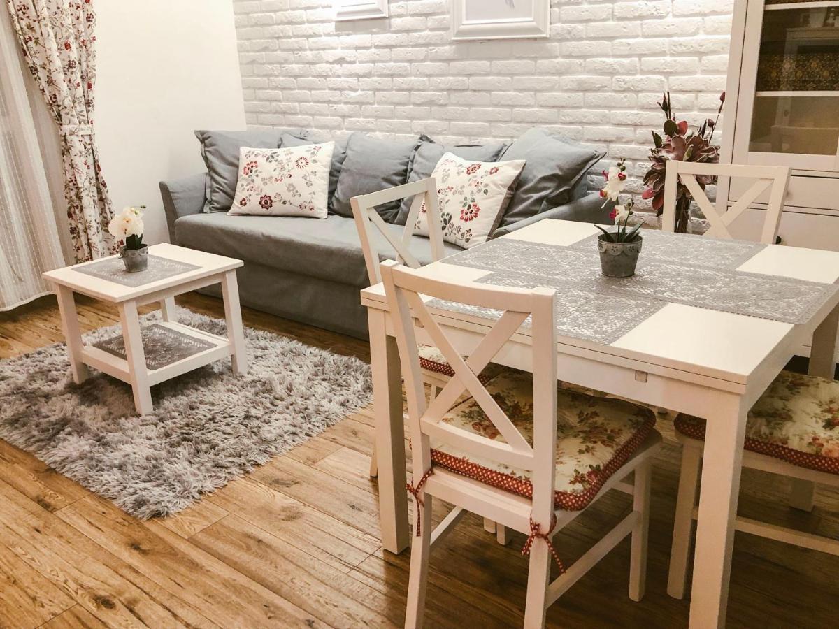 Apartament Luscinia Z 2 Sypialniami クラクフ エクステリア 写真